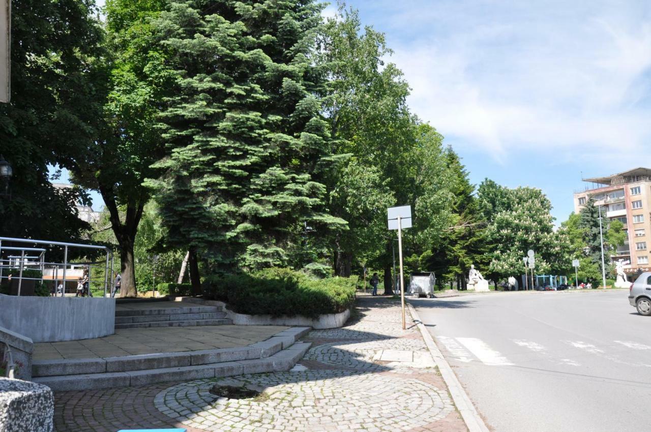 Къща За Гости Ирис Kyustendil Extérieur photo